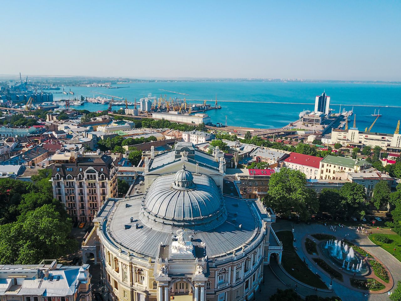 Украинский одесский. Одесса город. Оперный театр в Одессе вид сверху. Одесса площадь города. Одесса фото города 2022.
